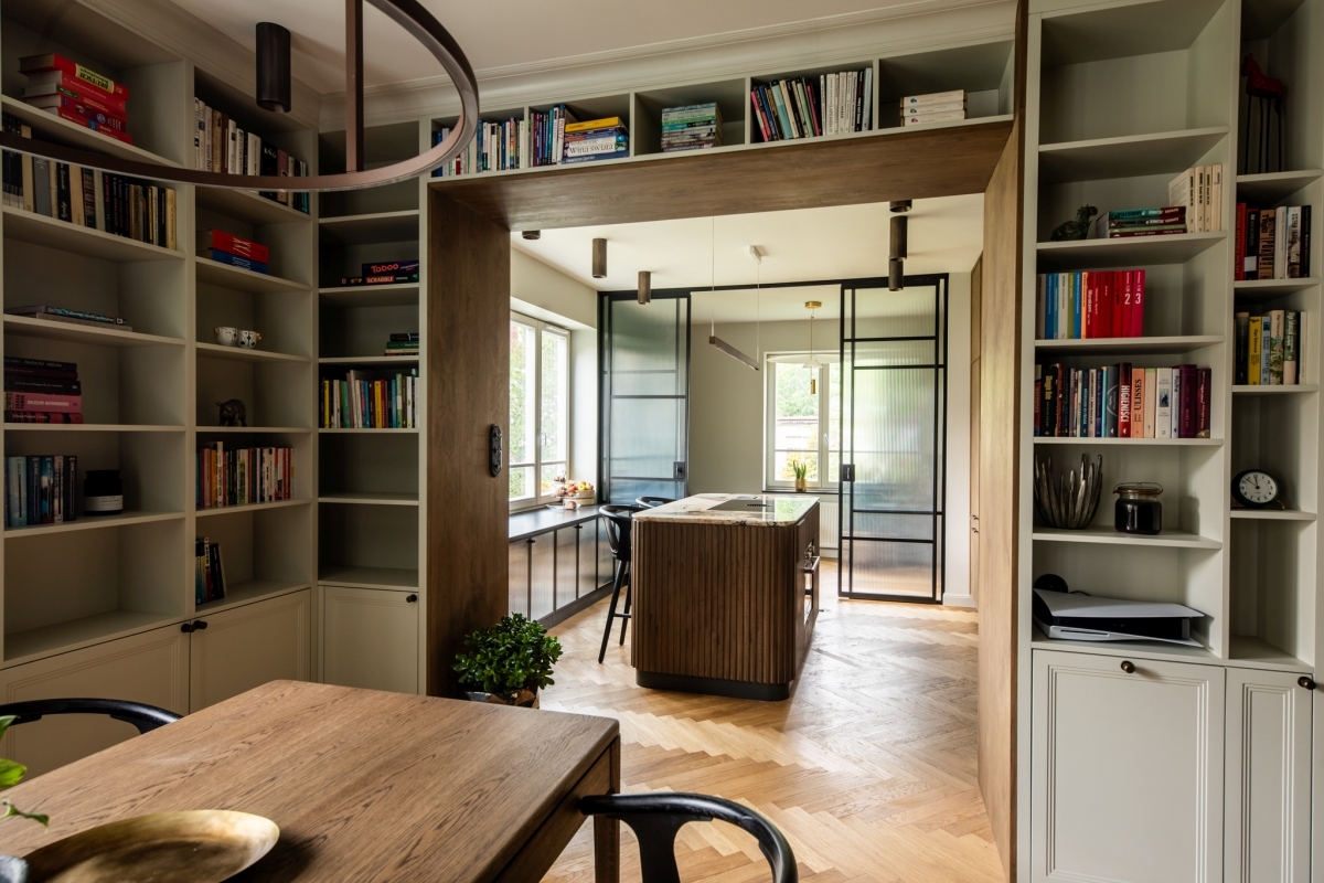 Kuchnia z wyspą z kamienia Patagonia i miedzianym zlewem