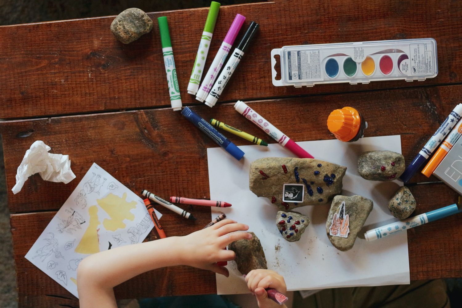 pokój dziecka w stylu montessori